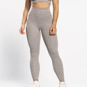 New - Ptula Bare Contour Legging: 23" - Light Grey/L